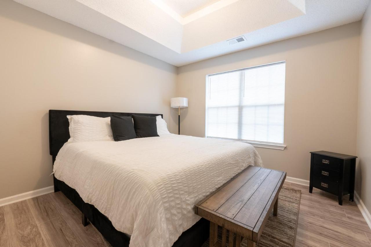 Villa Charming Suburb 20 Min To Atl! Decatur Esterno foto